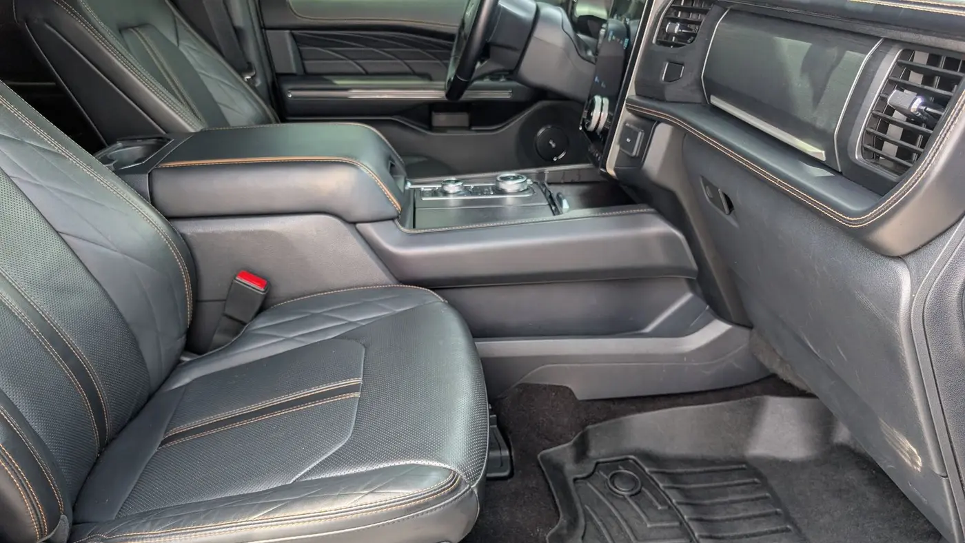 2023 Ford Expedition Platinum