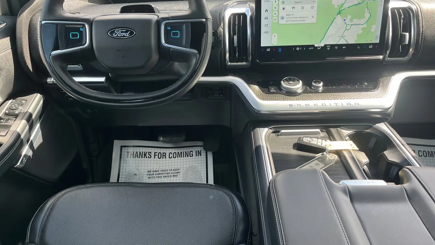 2025 Ford Expedition Platinum