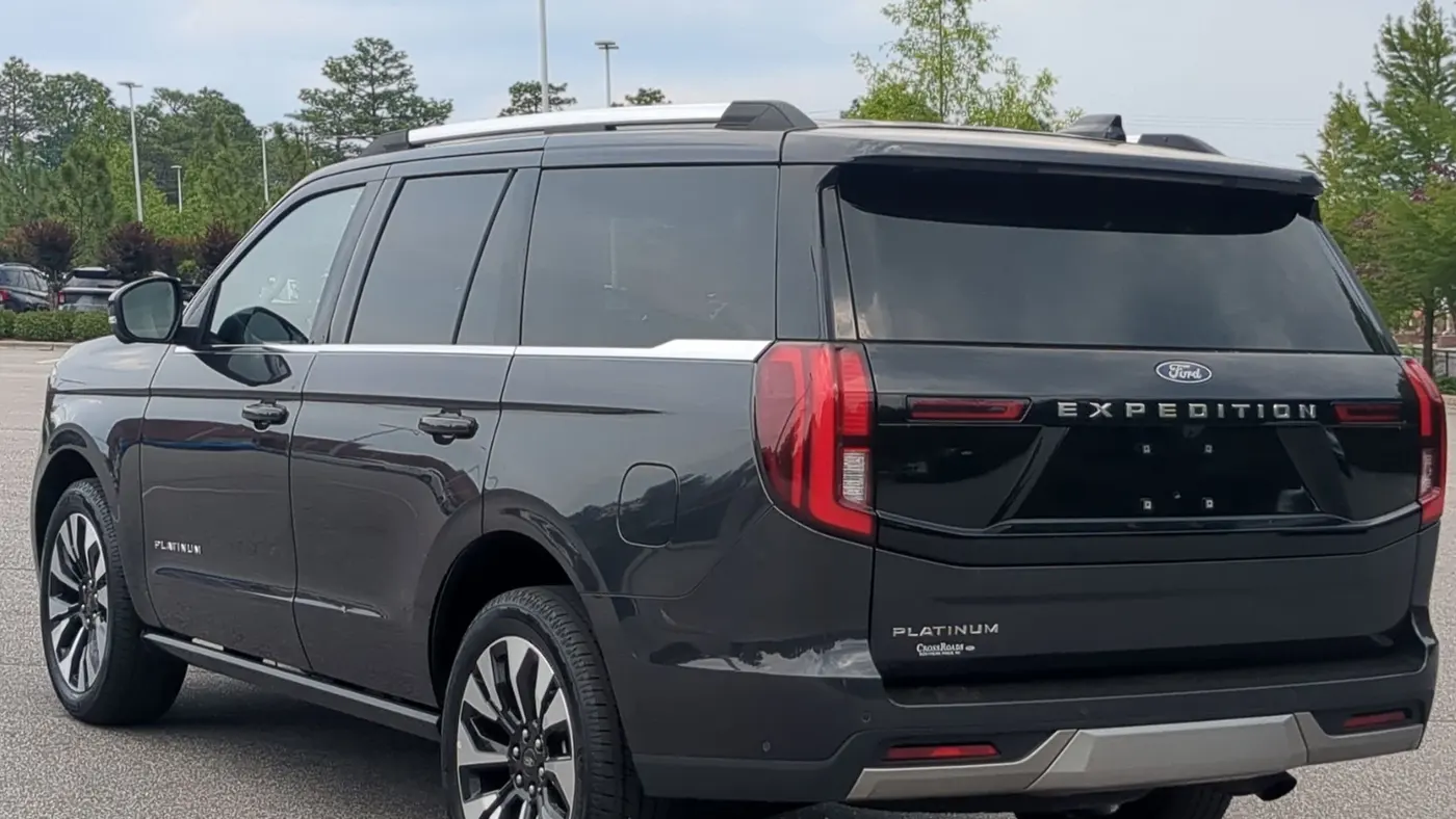 2025 Ford Expedition Platinum