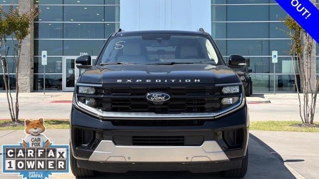 2025 Ford Expedition Platinum