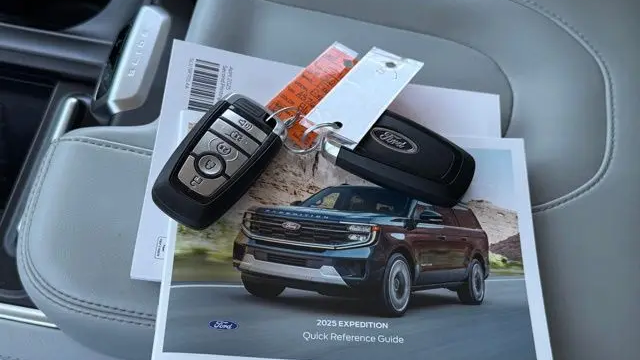 2025 Ford Expedition Platinum