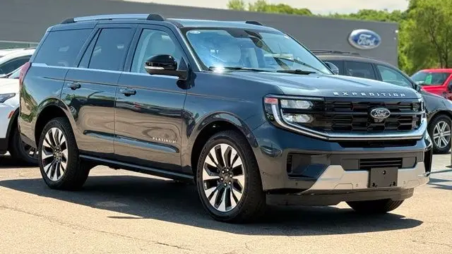 2025 Ford Expedition Platinum