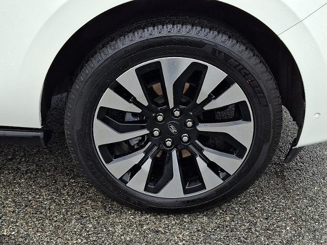 2025 Ford Expedition - $69,999