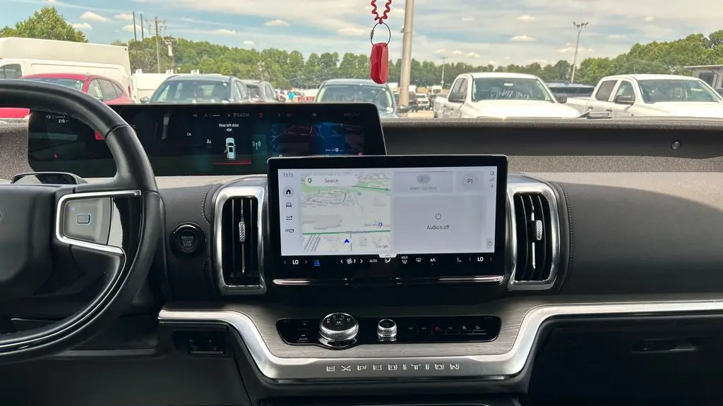2025 Ford Expedition Platinum