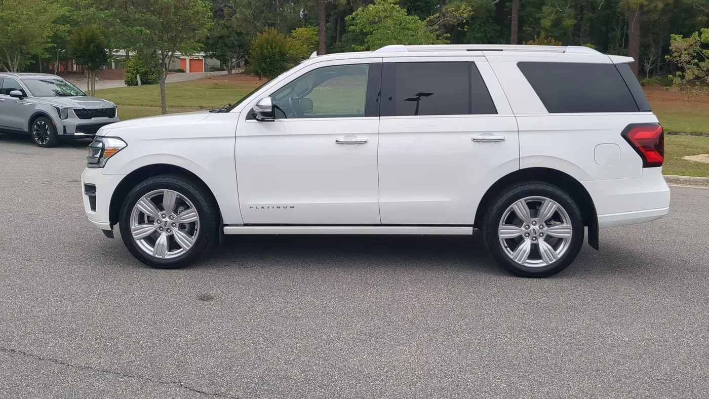 2023 Ford Expedition Platinum