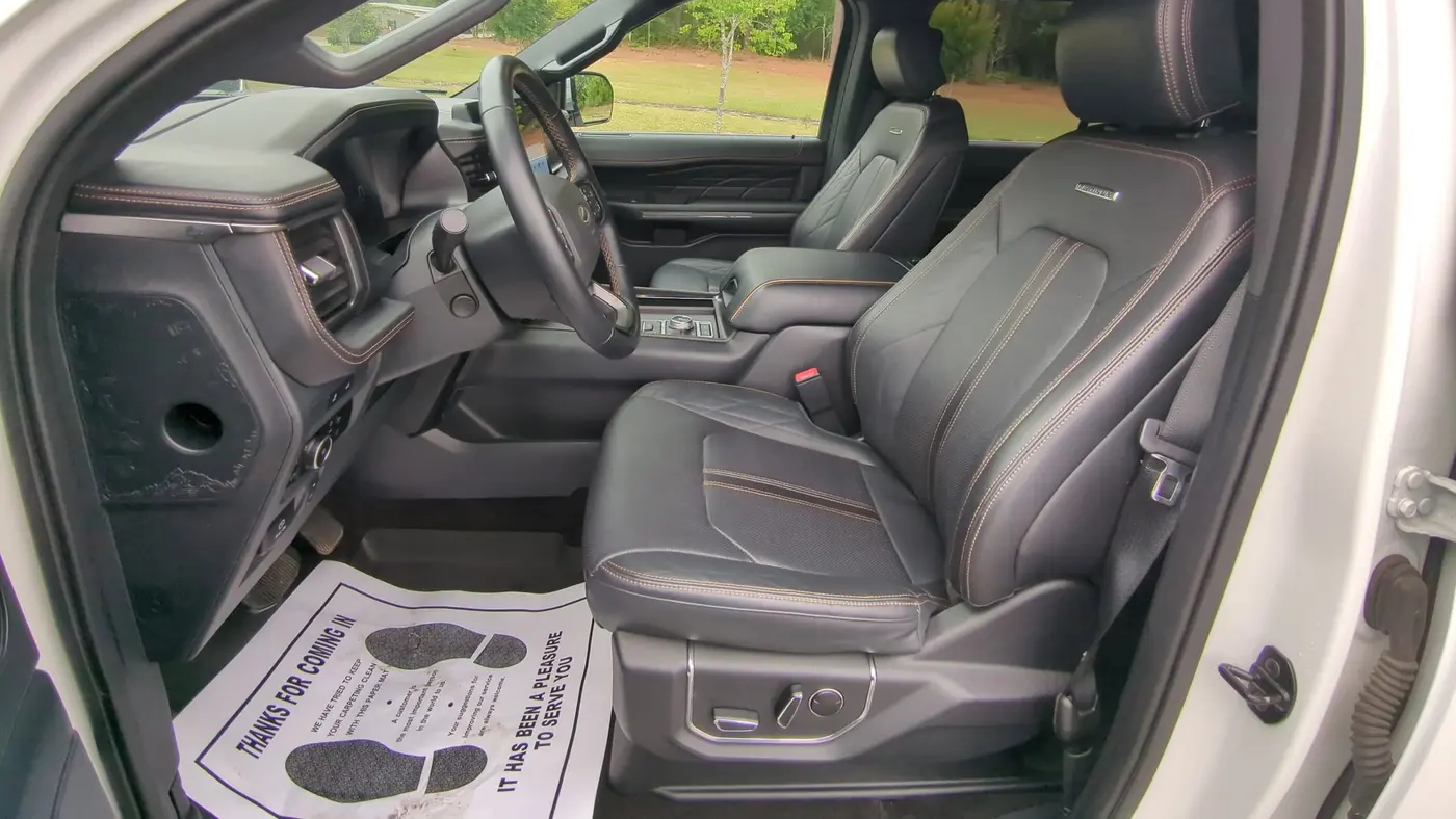 2023 Ford Expedition Platinum