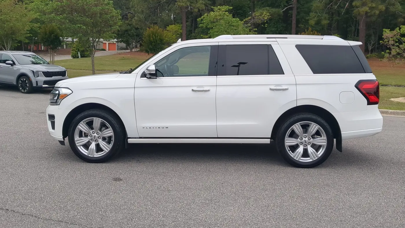 2023 Ford Expedition Platinum