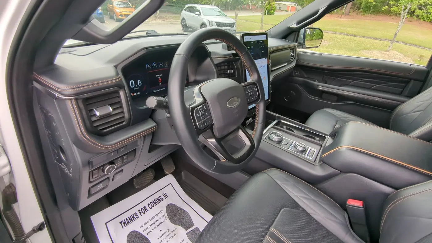 2023 Ford Expedition Platinum
