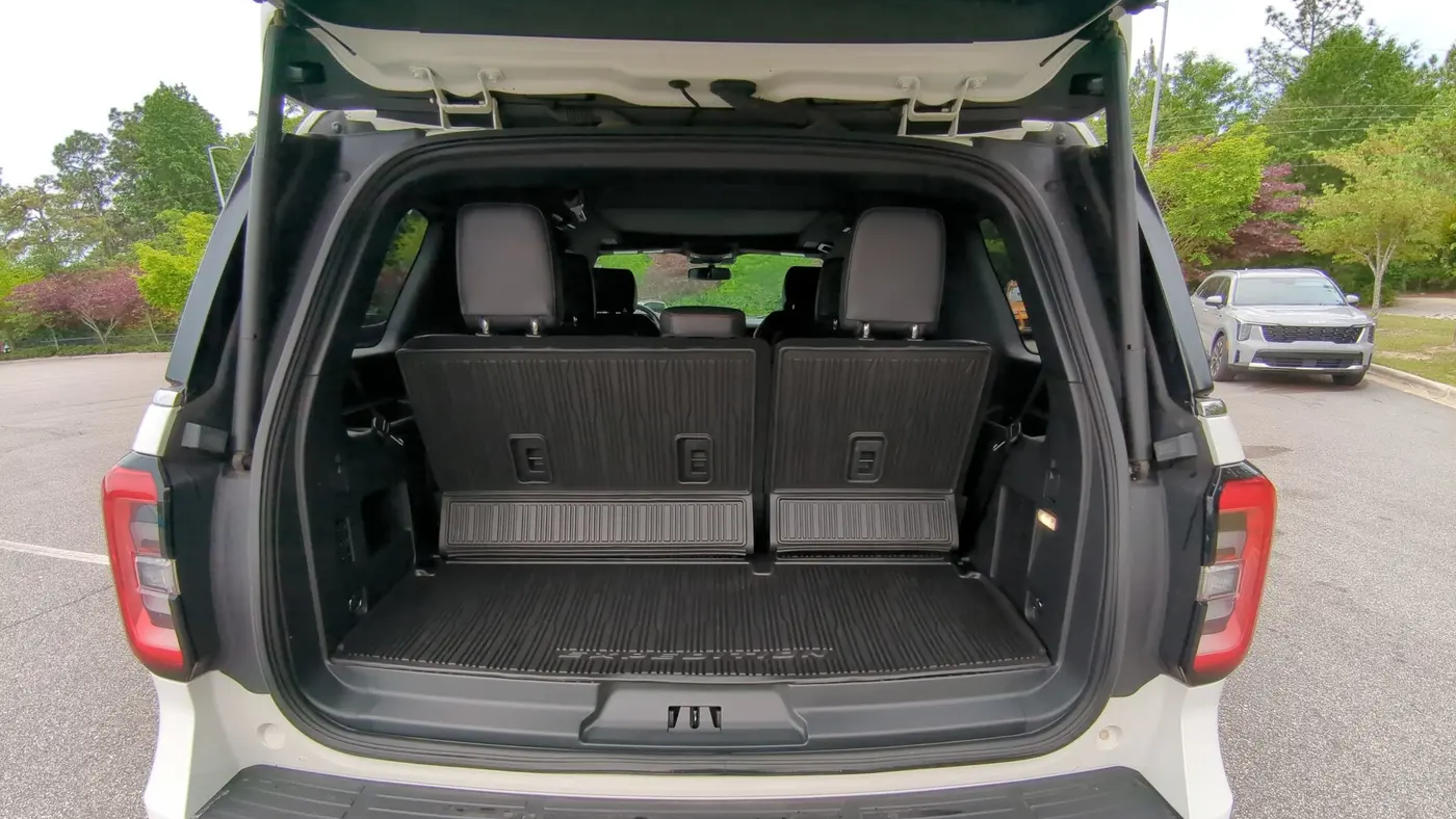 2023 Ford Expedition Platinum