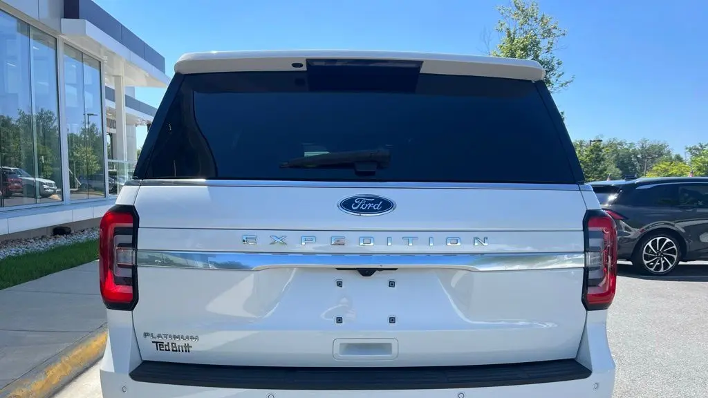 2023 Ford Expedition Platinum