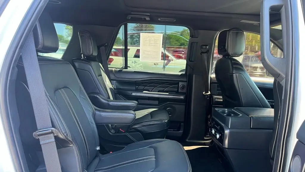 2023 Ford Expedition Platinum