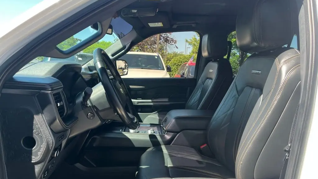 2023 Ford Expedition Platinum