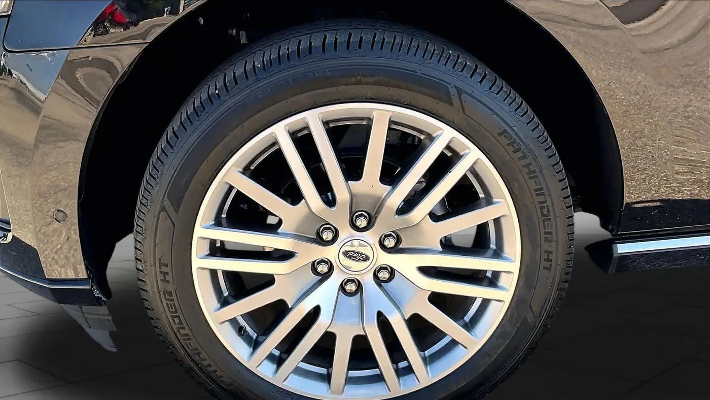 2024 Ford Expedition Platinum