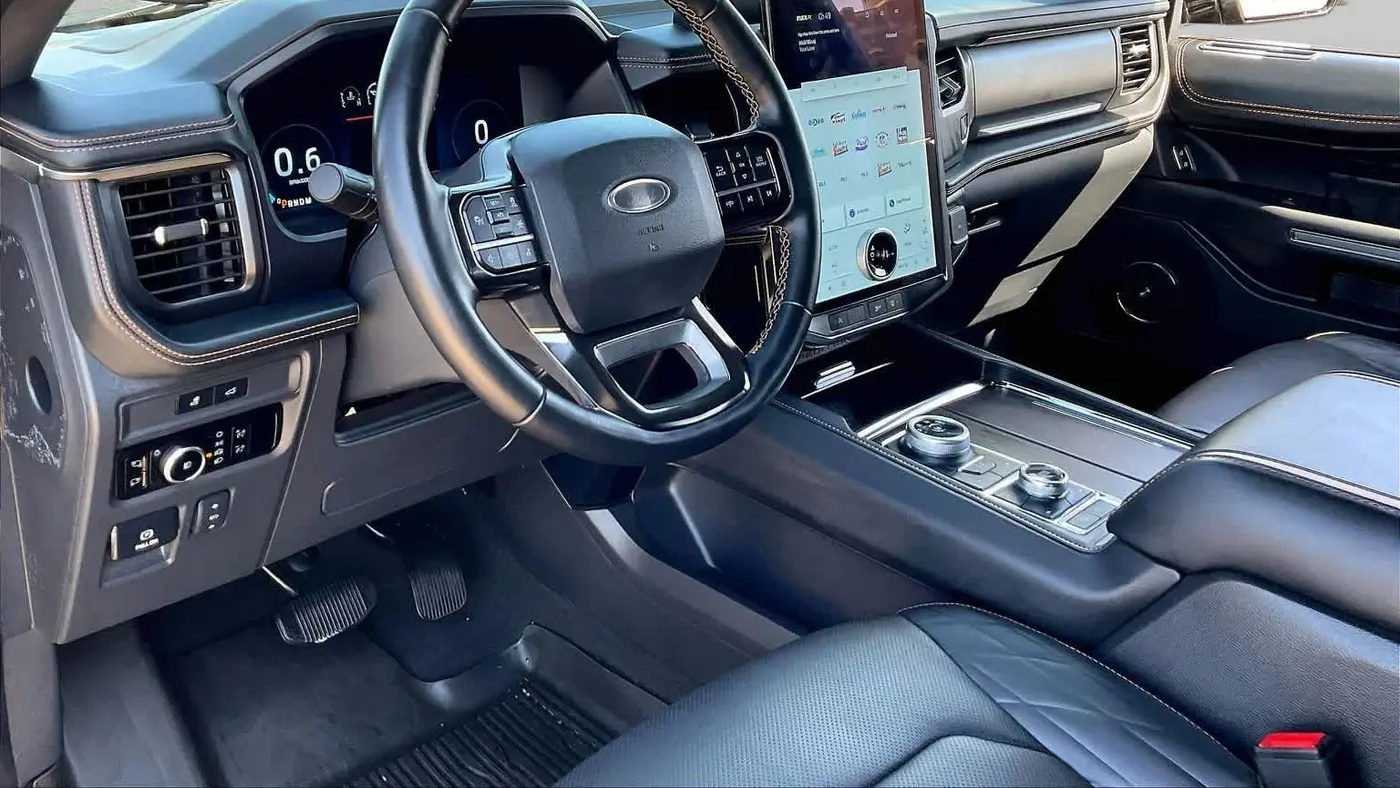 2024 Ford Expedition Platinum
