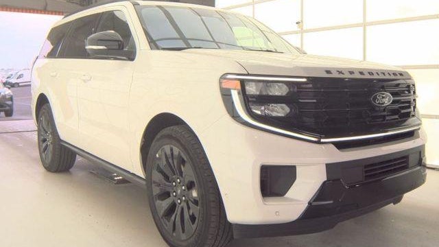2025 Ford Expedition Platinum