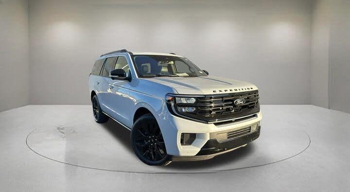 2025 Ford Expedition - $77,885