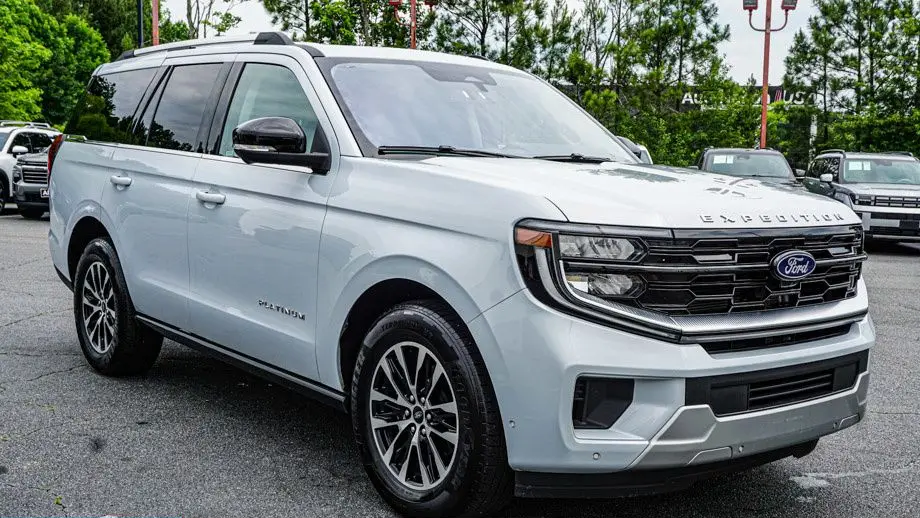 2025 Ford Expedition Platinum