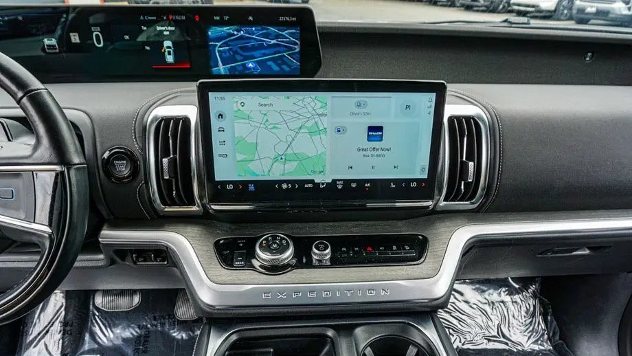 2025 Ford Expedition Platinum