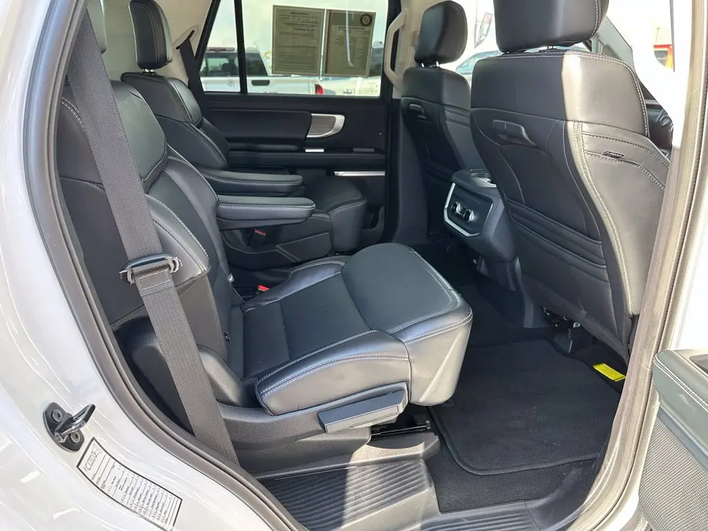 2025 Ford Expedition - $63,547