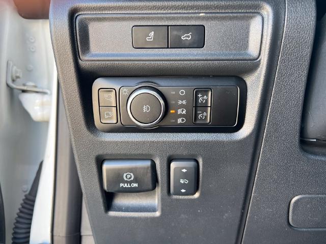 2024 Ford Expedition - $48,000