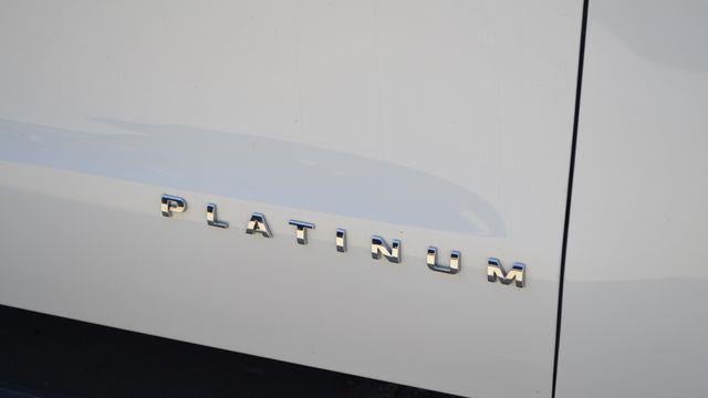 2024 Ford Expedition Platinum