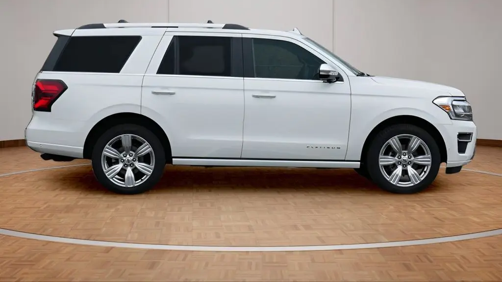 2024 Ford Expedition Platinum