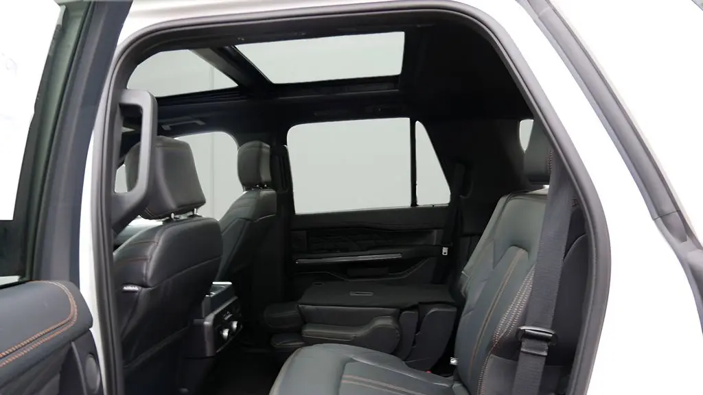 2024 Ford Expedition Platinum