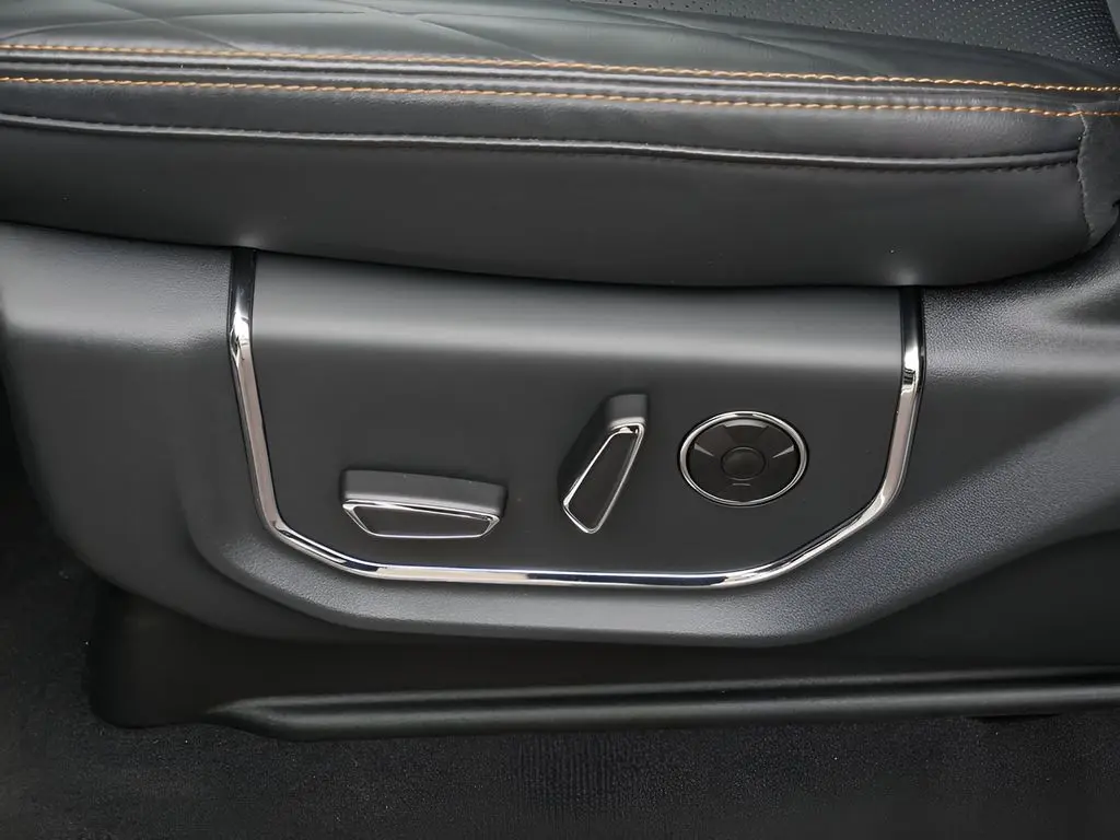 2024 Ford Expedition - $62,338