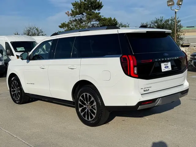 2025 Ford Expedition - $59,501