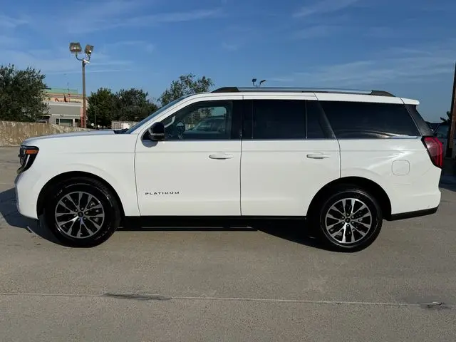 2025 Ford Expedition - $59,501