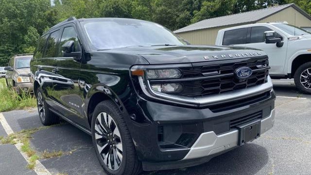 Preowned 2025 Ford Expedition Platinum for Sale