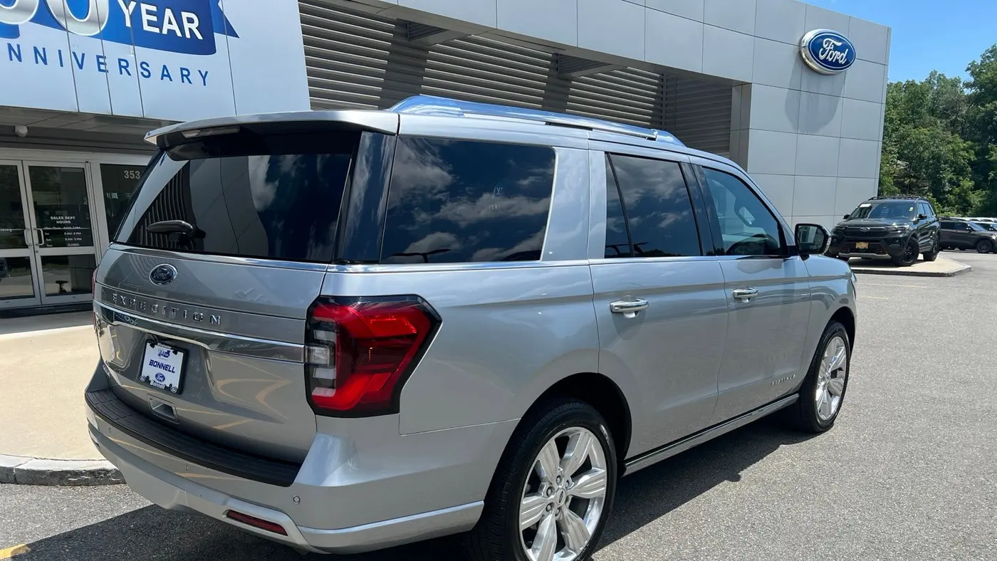 2023 Ford Expedition Platinum