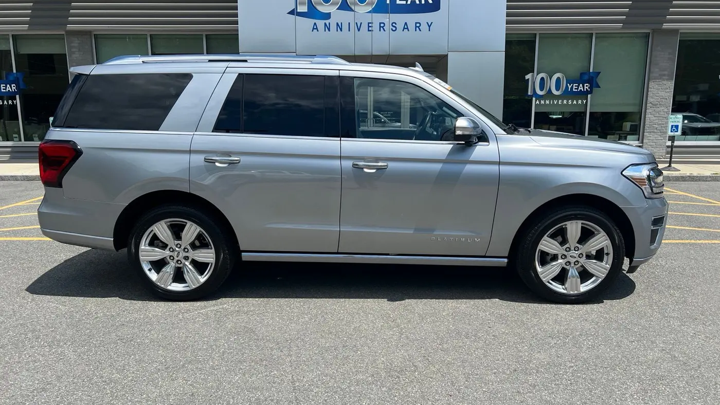 2023 Ford Expedition Platinum