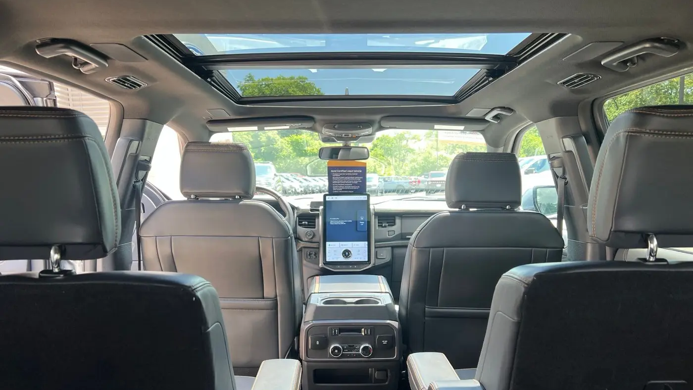 2023 Ford Expedition Platinum
