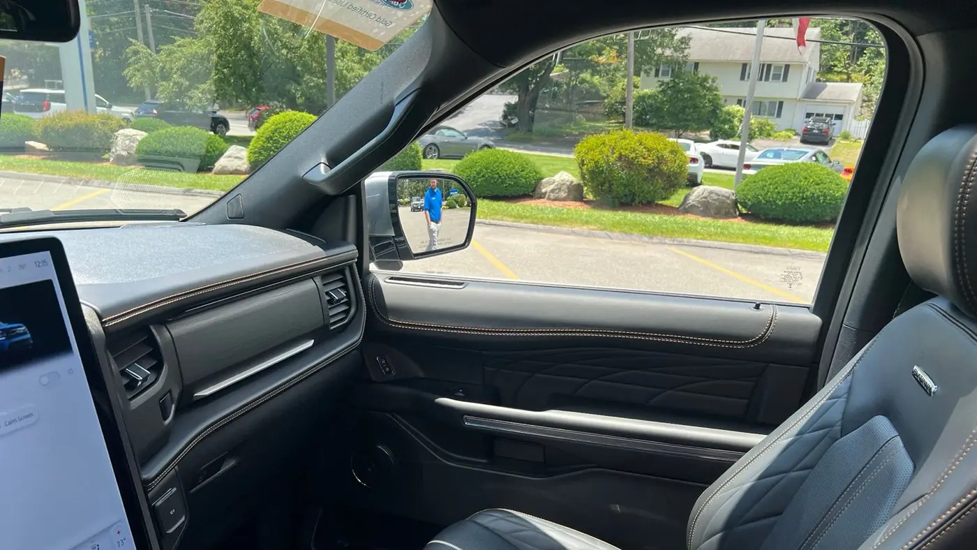 2023 Ford Expedition Platinum