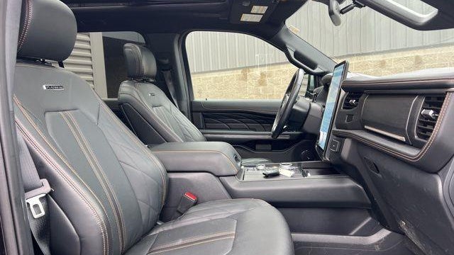 2023 Ford Expedition Platinum