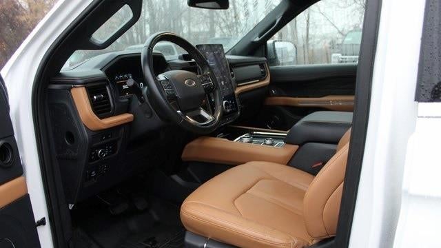 2024 Ford Expedition Platinum