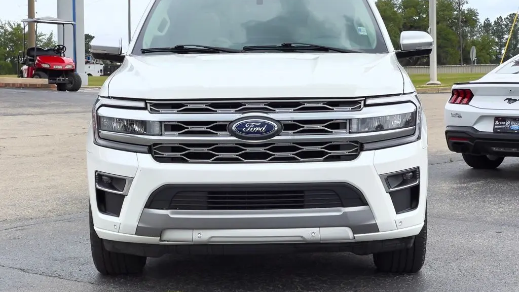 2024 Ford Expedition Platinum