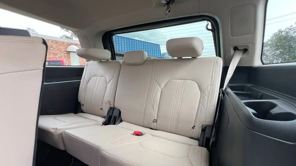 2024 Ford Expedition Platinum