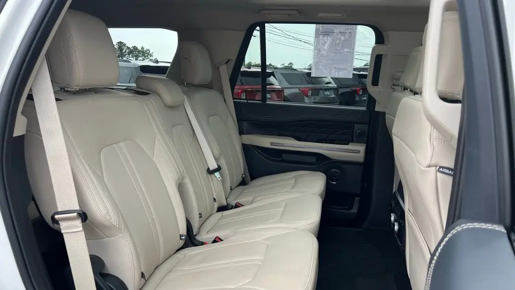 2024 Ford Expedition Platinum