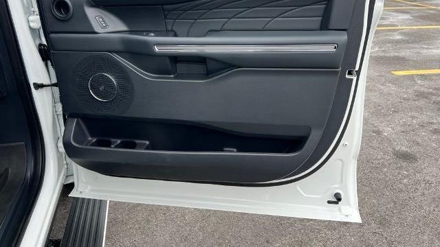 2024 Ford Expedition Platinum
