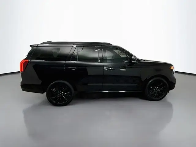 2025 Ford Expedition - $63,912