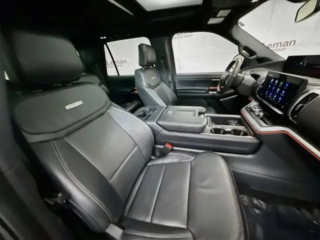 2025 Ford Expedition - $63,912