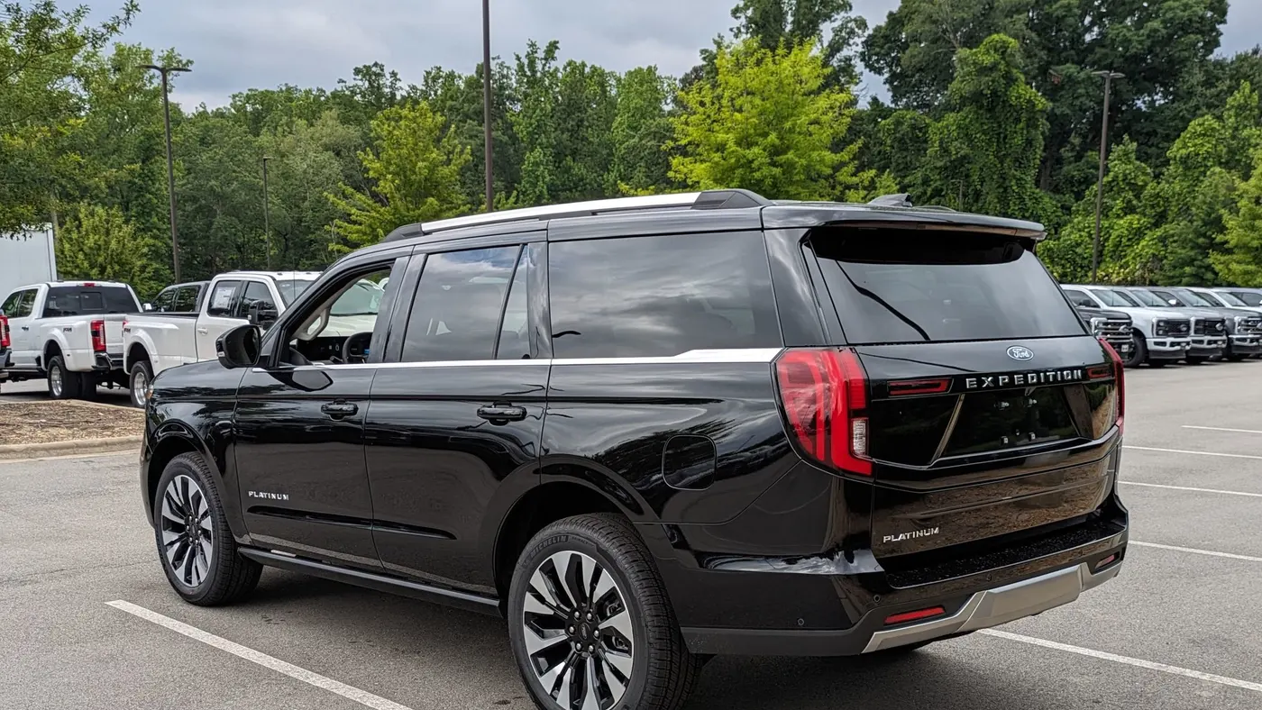 2025 Ford Expedition Platinum