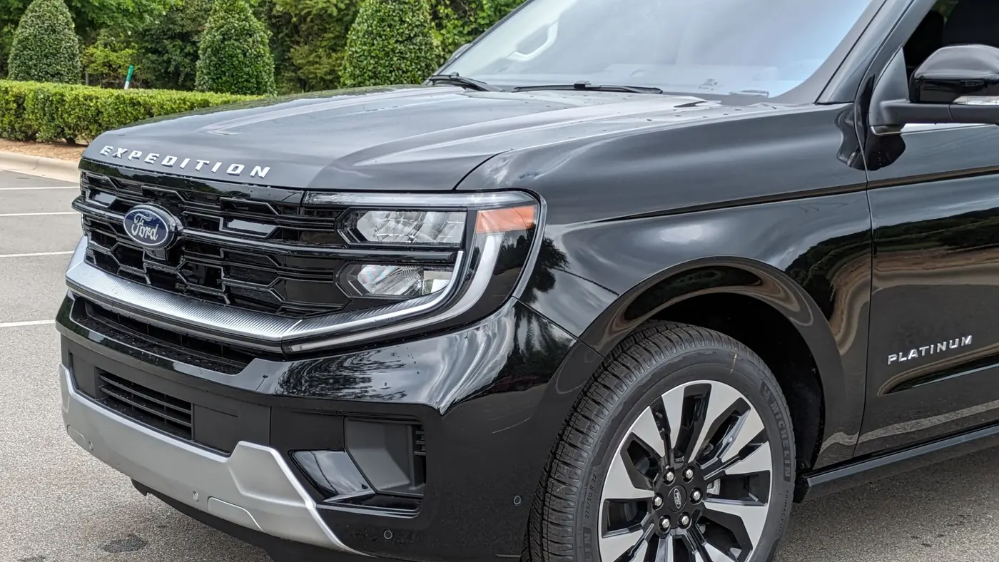 2025 Ford Expedition Platinum