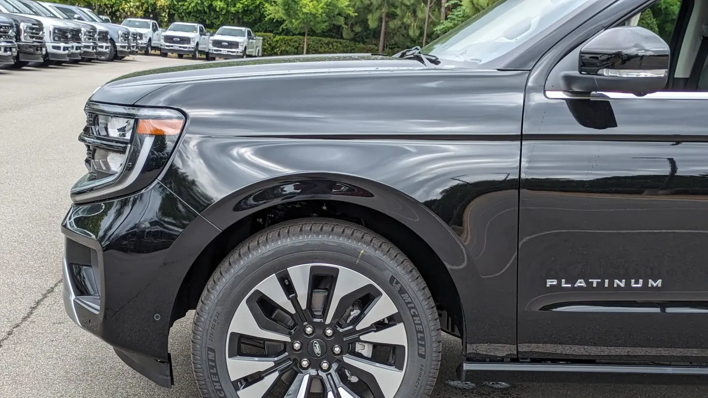 2025 Ford Expedition Platinum