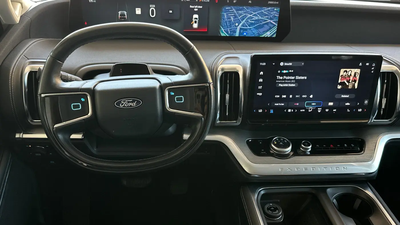 2025 Ford Expedition Platinum