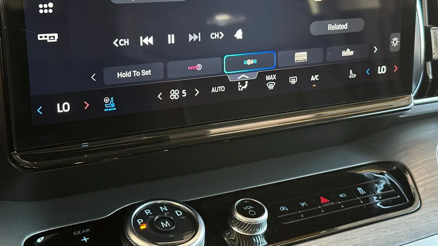 2025 Ford Expedition Platinum