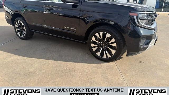 2025 Ford Expedition Platinum