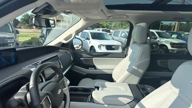 2025 Ford Expedition Platinum